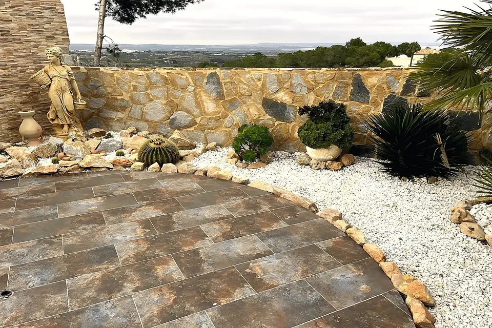 Terraces & decking